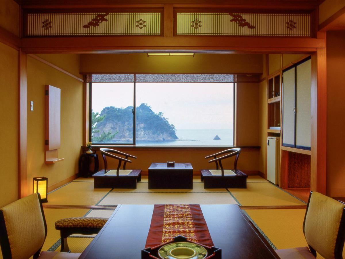 Umibenokakureyu Seiryu Hotel Нишиизу Екстериор снимка