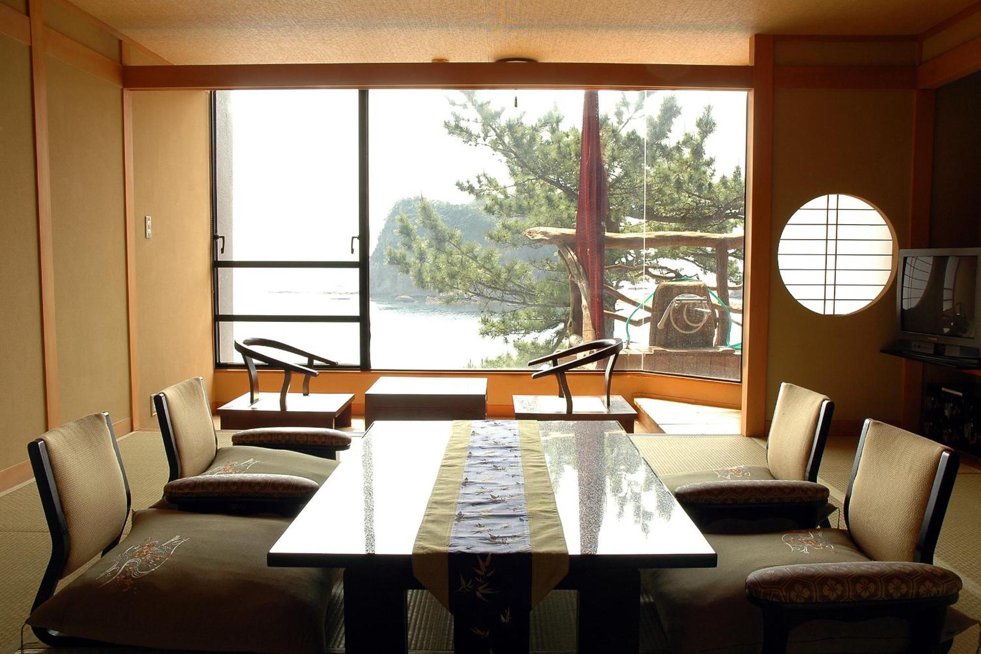 Umibenokakureyu Seiryu Hotel Нишиизу Екстериор снимка
