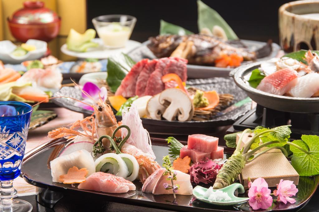 Umibenokakureyu Seiryu Hotel Нишиизу Екстериор снимка