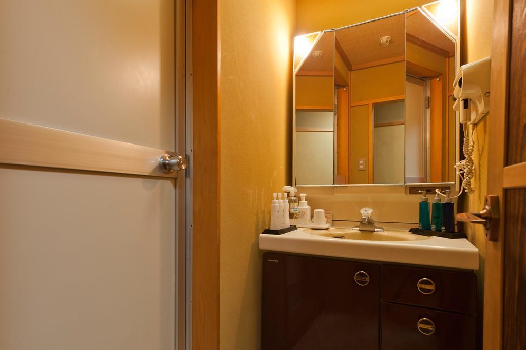 Umibenokakureyu Seiryu Hotel Нишиизу Екстериор снимка